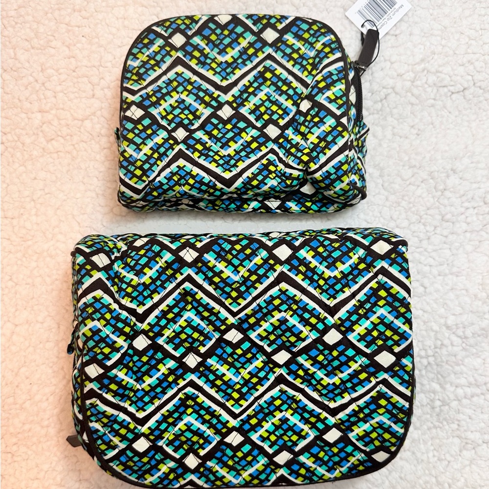 VERA BRADLEY Set of TWO Cosmetic Bags - Picture 4 of 9